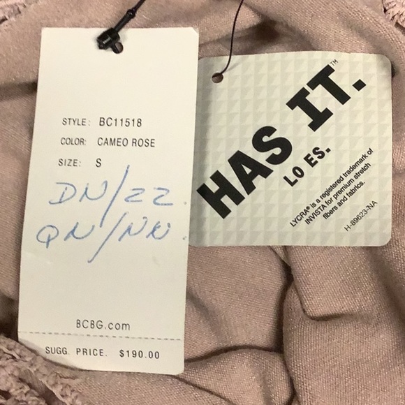 BCBGMaxazria Cameo Rose off the Shoulder 3/4 Sleeve Top Size Small New With Tags - Picture 5 of 7